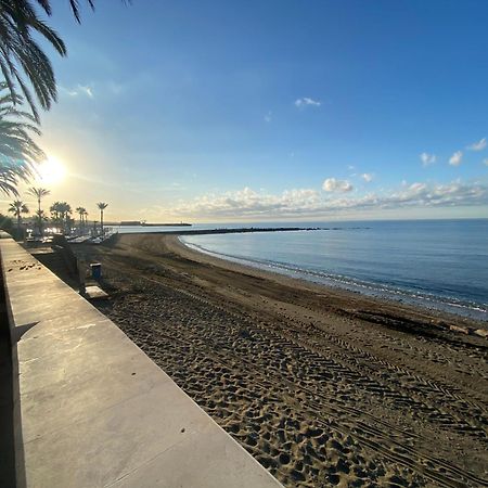 Marbella Beachfront Edificio Mayoral Primera Linea De Playa Y Centro Ciudad Con Barco Opcional Buitenkant foto